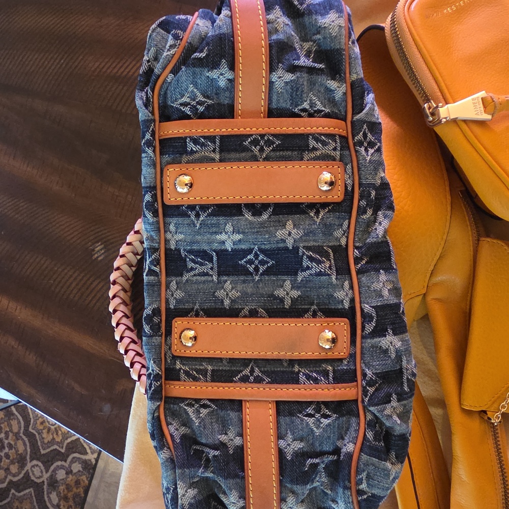 Louis Vuitton Cabas Reyes Denim Tote - Picture 3 of 14